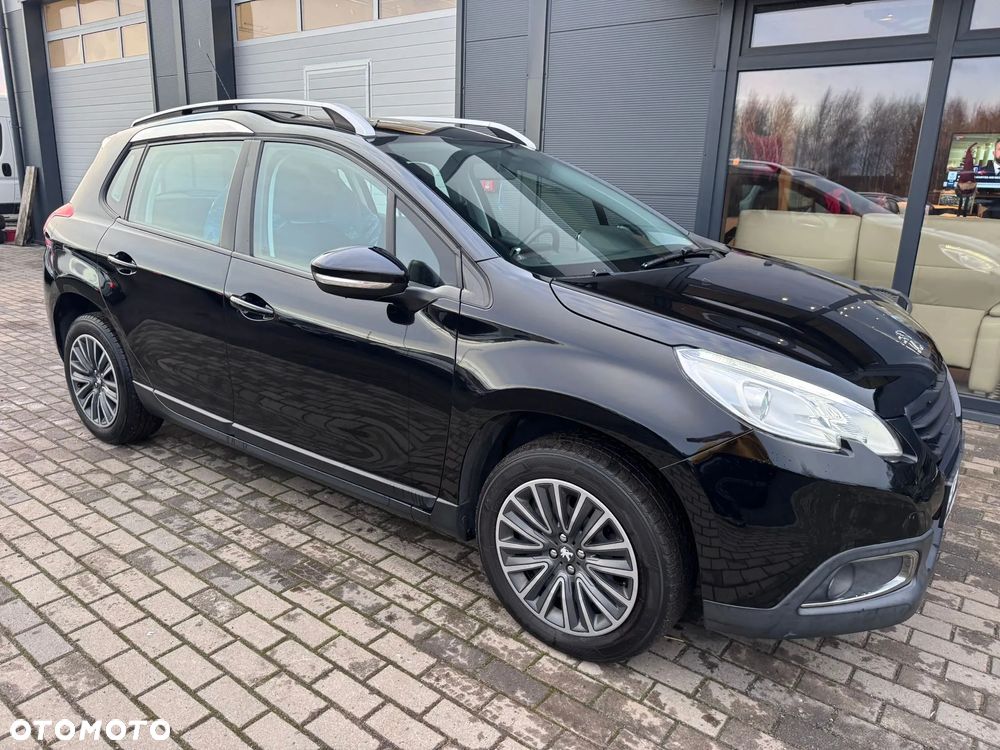 Peugeot 2008 1.6 e-HDi Allure S&S - 11