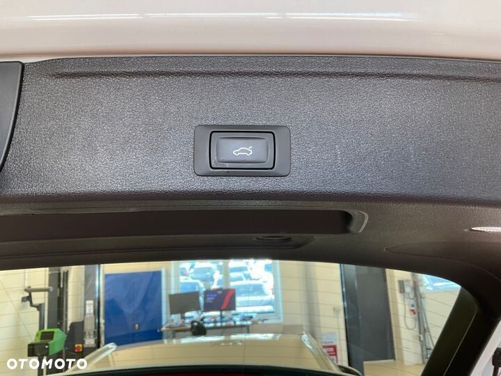 Audi A4 Avant - 13