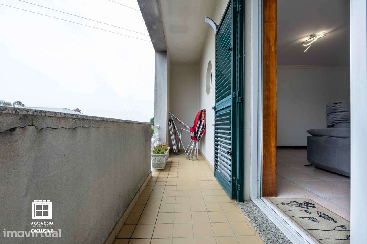 Moradia T3 com Suite e Garagem para 3 Viaturas em Rio Meão - Exclusivo - Grande imagem: 5/50