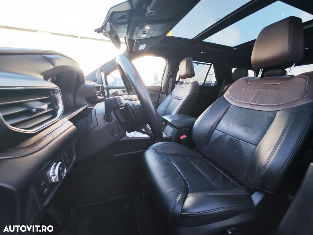 Ford Explorer 3.0 PHEV Platinum - 13