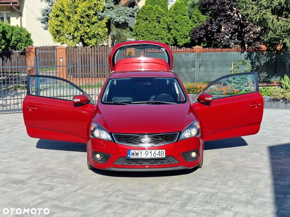 Kia ProCeed - 4