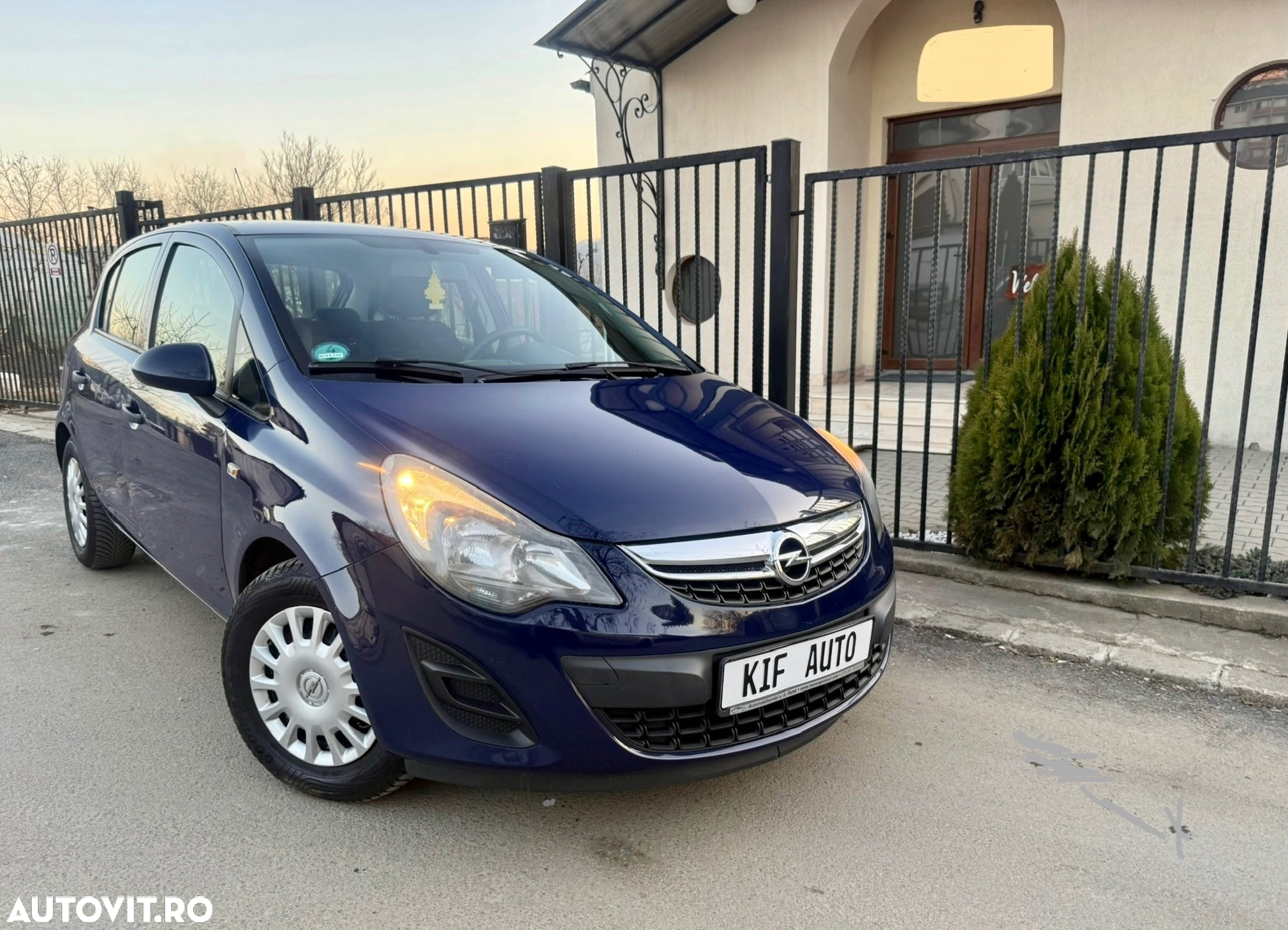 Opel Corsa 1.2 Enjoy - 20