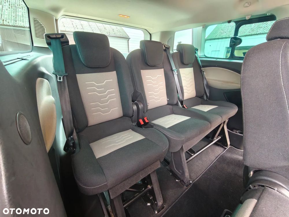 Ford Transit Custom - 22