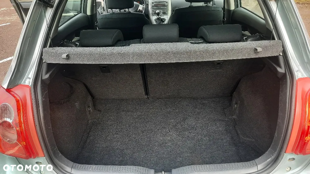 Toyota Auris 1.4 VVT-i Luna - 16