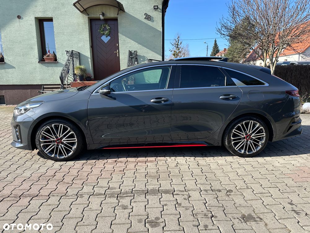 Kia ProCeed 1.6 T-GDI GT - 3