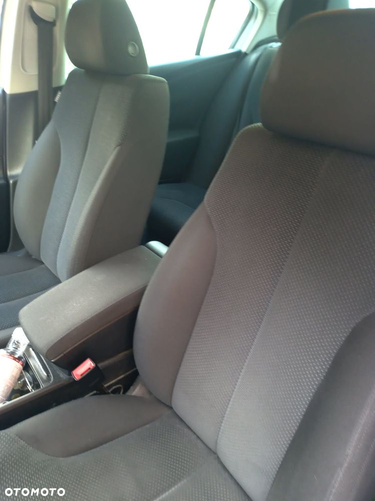 Volkswagen Passat - 3