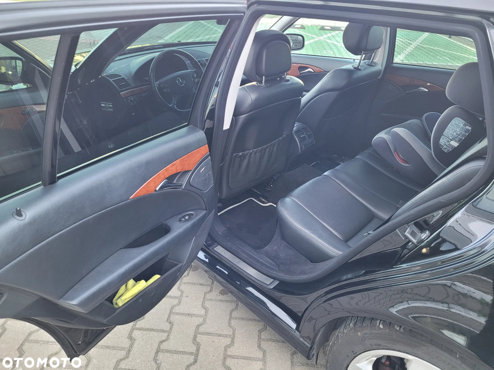 Mercedes-Benz Klasa E 200 T Kompressor Automatik Avantgarde - 9