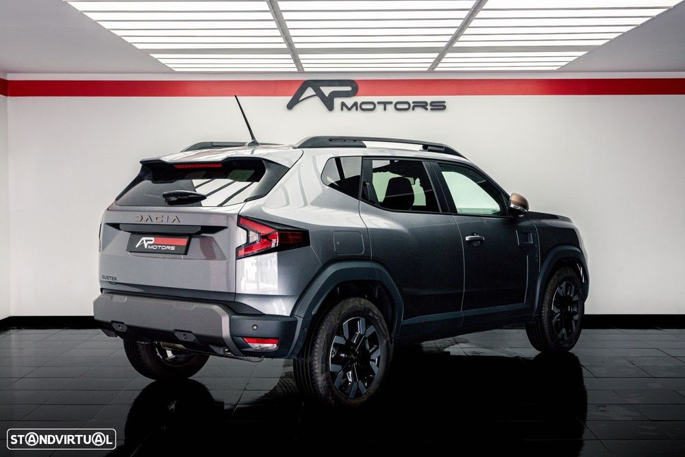 Dacia Duster 1.6 Hybrid Extreme - 10