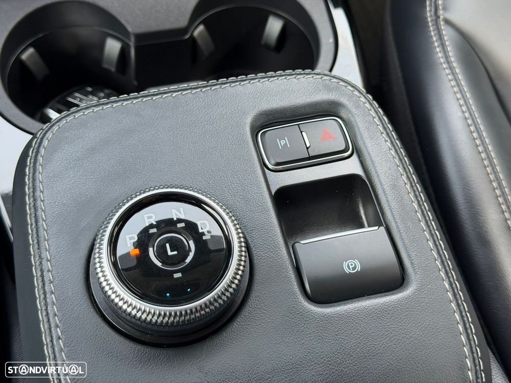 Ford Mustang Mach-E Alargada - 51