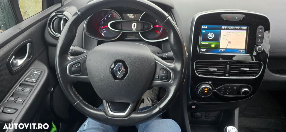 Renault Clio dCi 90 Start & Stop COLLECTION - 9