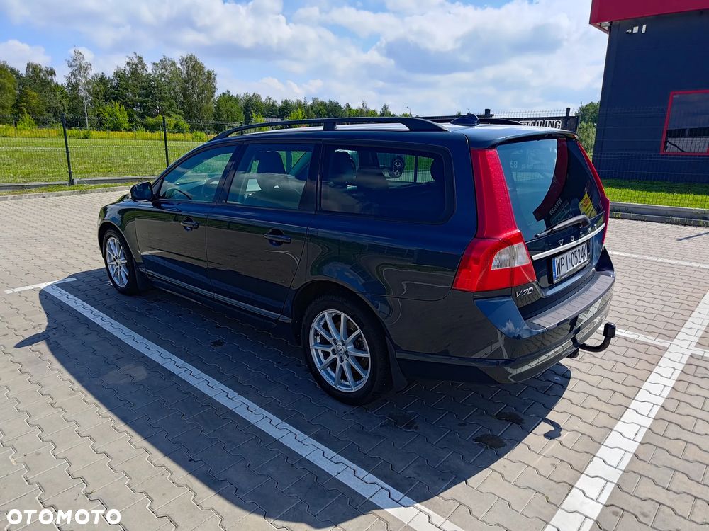 Volvo V70 2.0 Momentum - 5