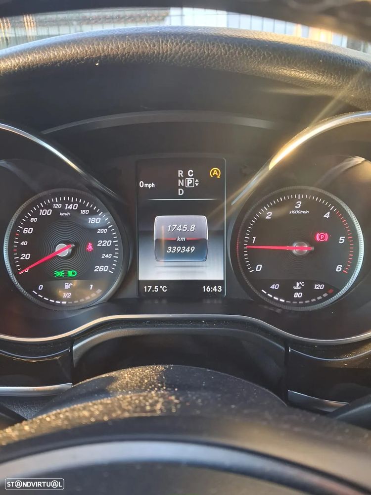 Mercedes-Benz V 220 CDi Longo Avantgarde Aut. - 12