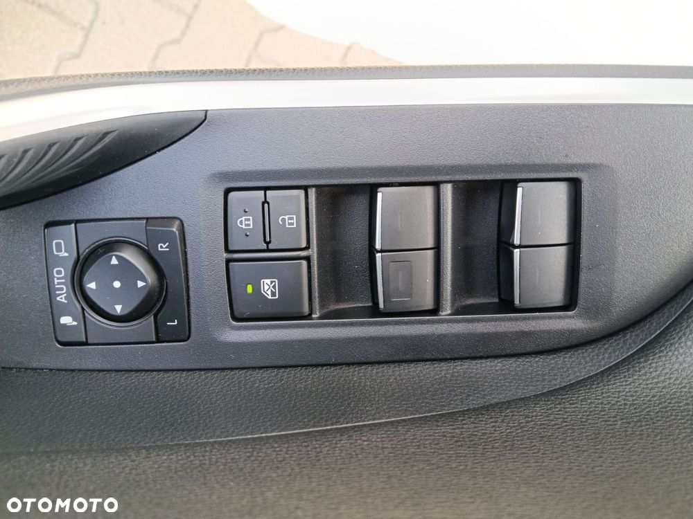 Toyota RAV4 - 17