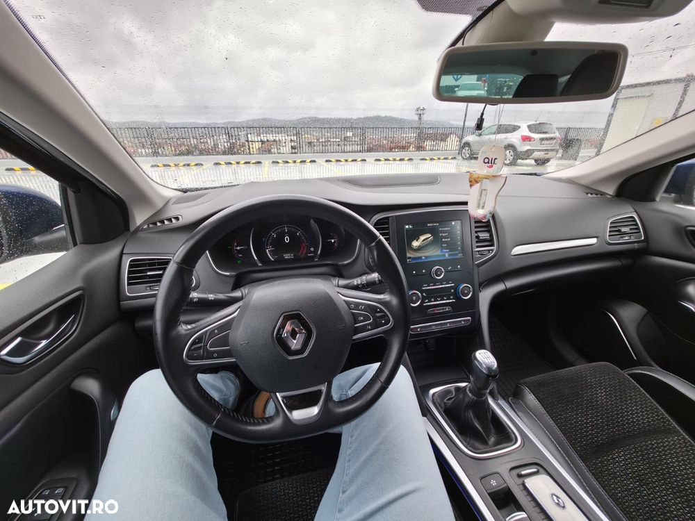 Renault Megane 1.6 dCI Intens - 11