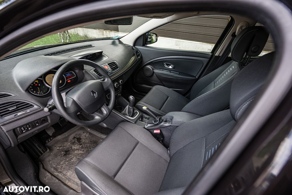 Renault Megane 1.6 16V 100 Expression - 12