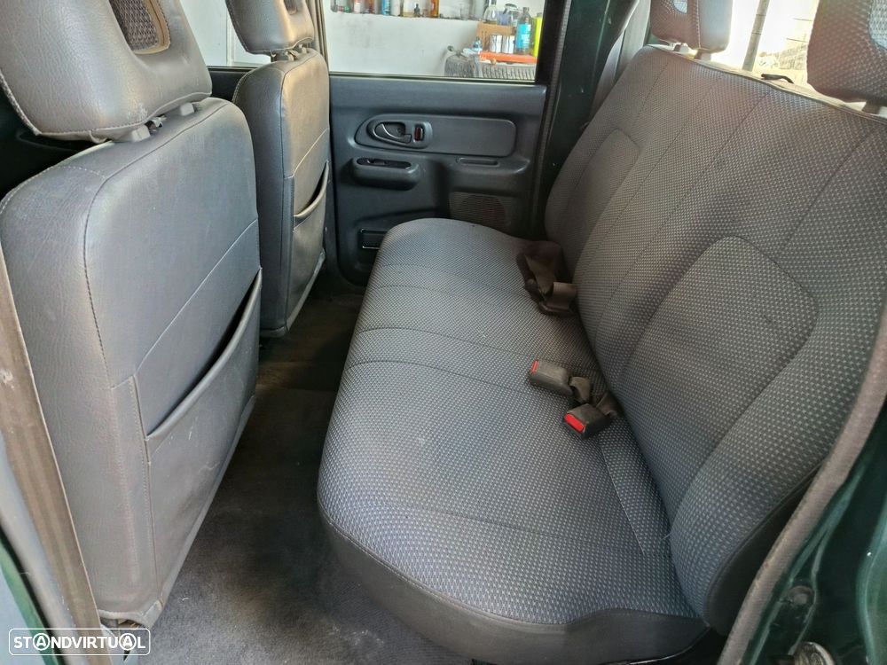 Mitsubishi L200 2.5 TD CD — fotografia 8