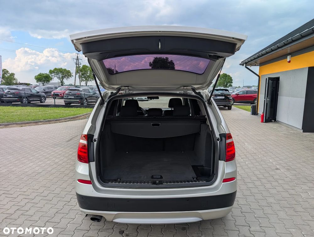 BMW X3 xDrive20d - 38