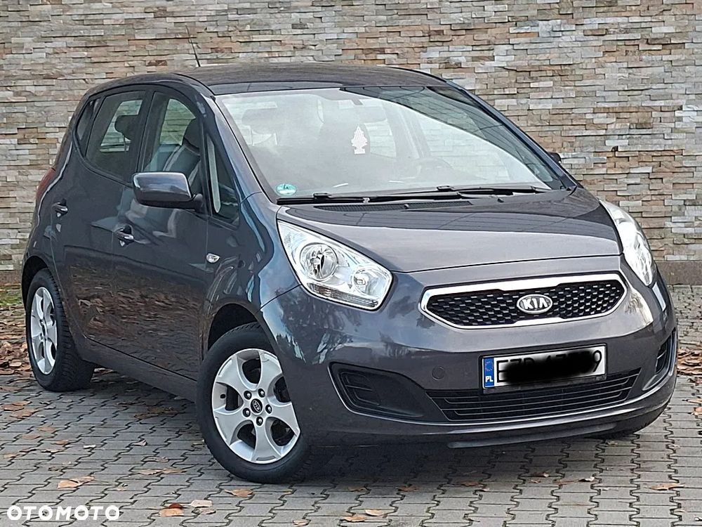 Kia Venga 2012 photo 2