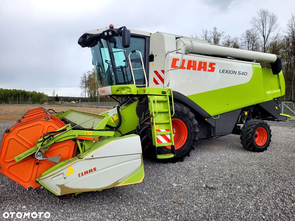 Claas LEXION 540 heder Vario V660 - 2