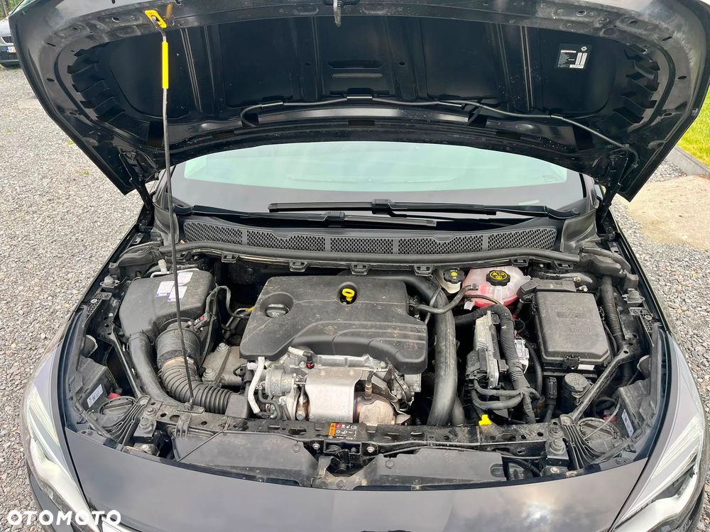 Opel Astra 1.0 T Enjoy S&S - 25