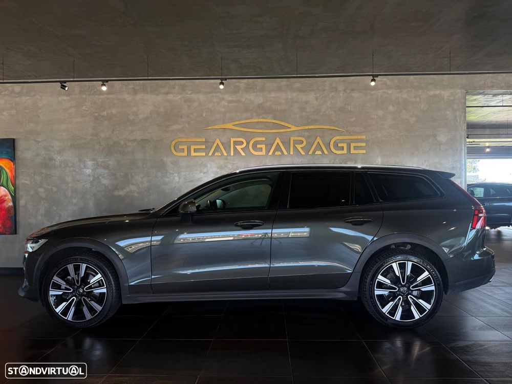 Volvo V60 Cross Country 2.0 B4 Geartronic - 8