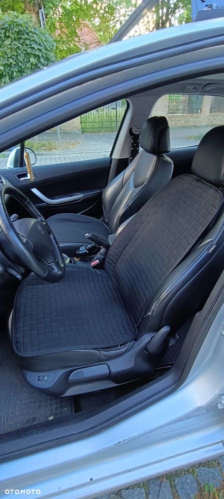 Peugeot 308 1.6 Premium Plus - 8