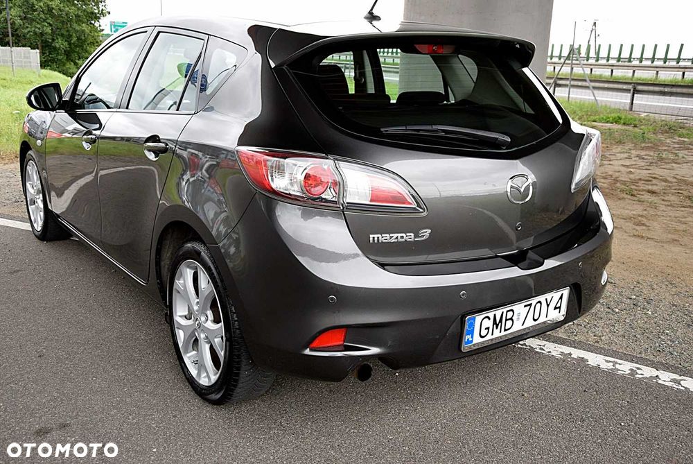 Mazda 3 - 4