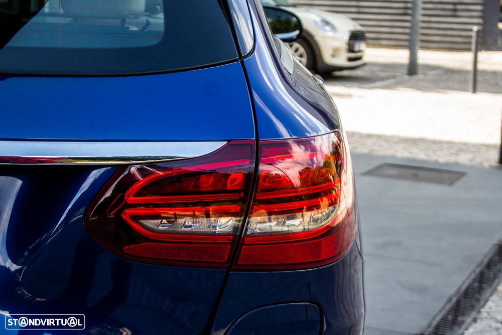 Mercedes-Benz C 300 de Avantgarde - 11