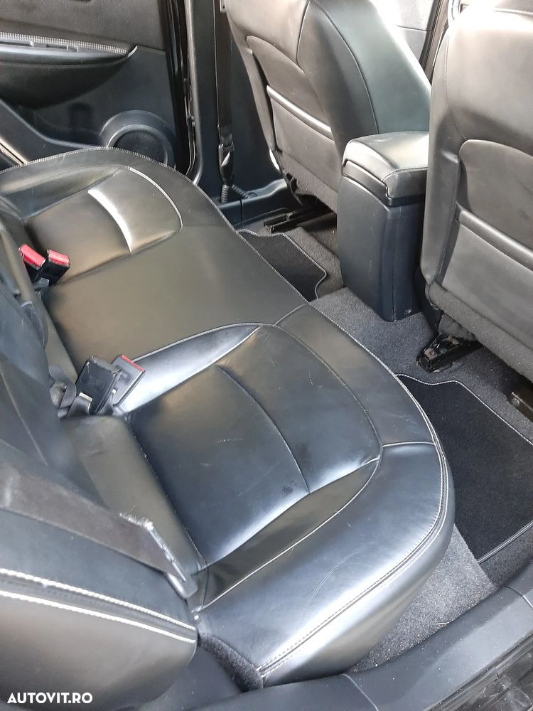 Nissan Qashqai 1.6 DCI TEKNA+ - 10