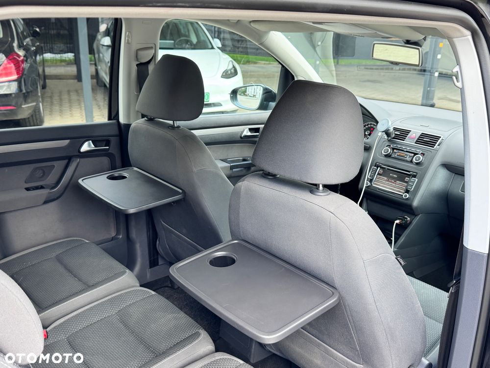 Volkswagen Touran 1.6 TDI DPF Trendline - 8