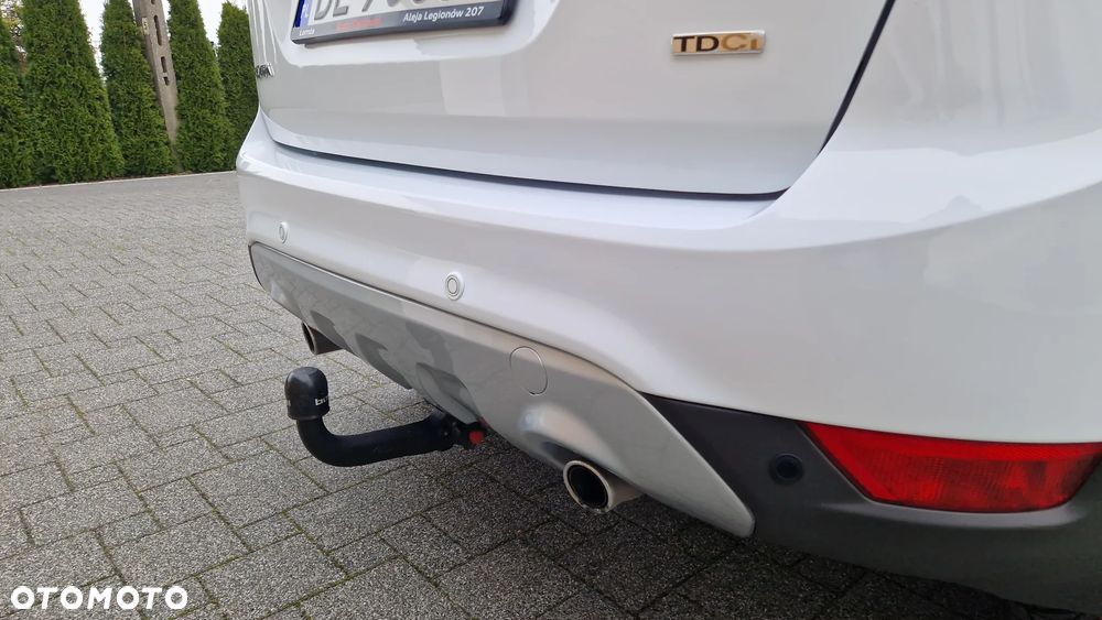 Ford Kuga 2.0 TDCi 2x4 Titanium - 36