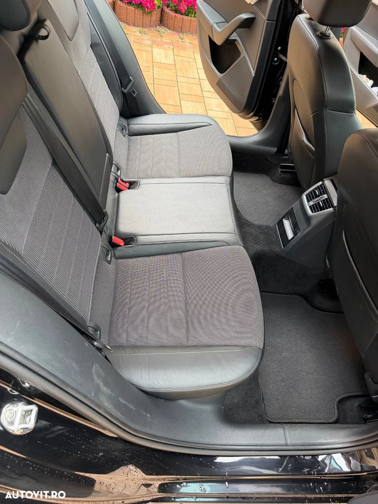 Skoda Octavia 2.0 TDI Green tec DSG Elegance - 21