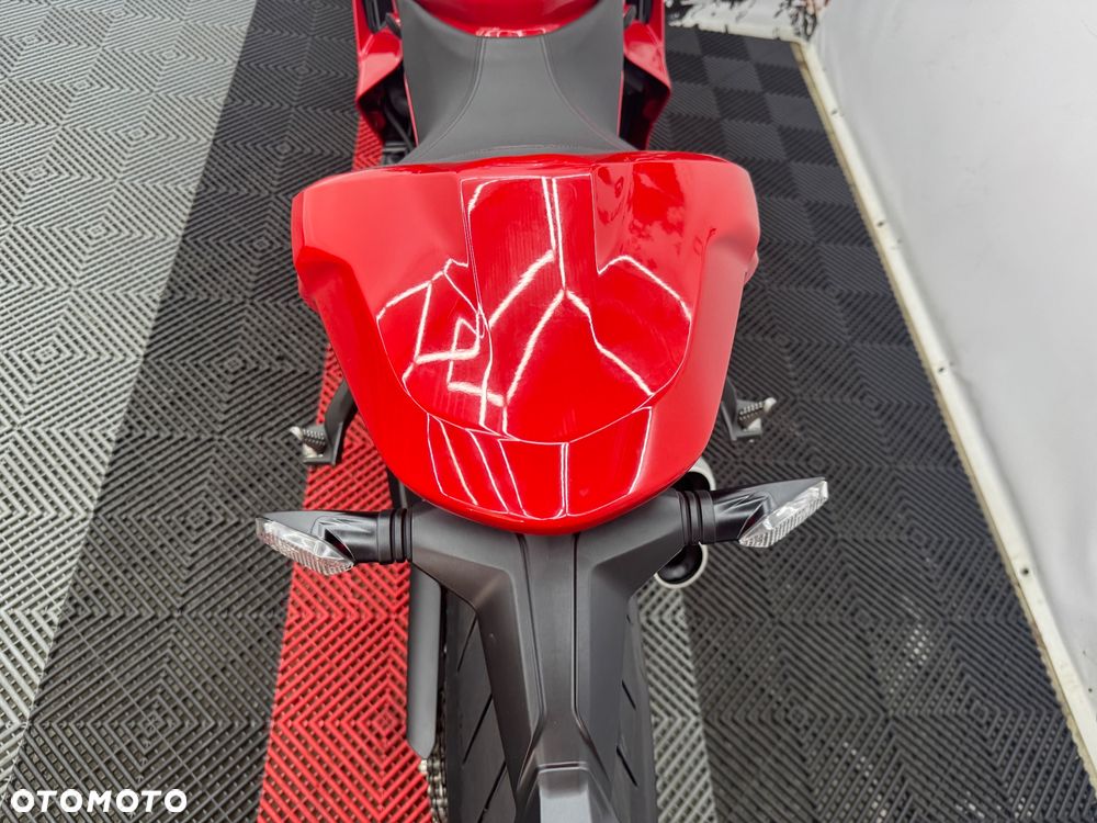 Ducati SuperSport - 25