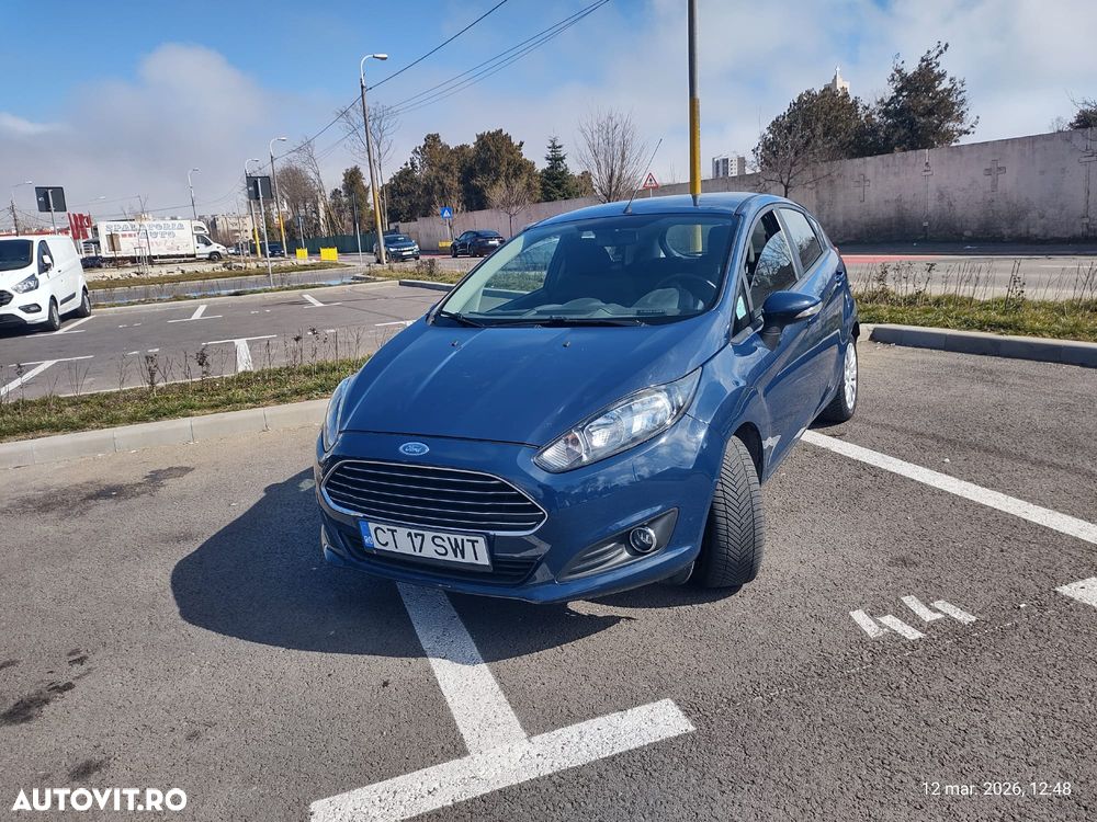 Ford Fiesta - 2