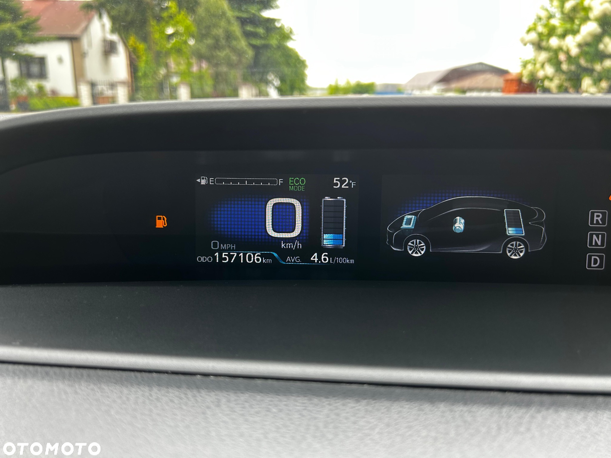 Toyota Prius - 12