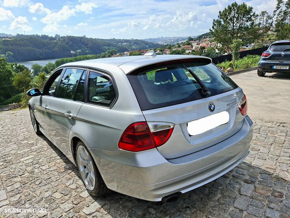 BMW 320 d Sport - 4