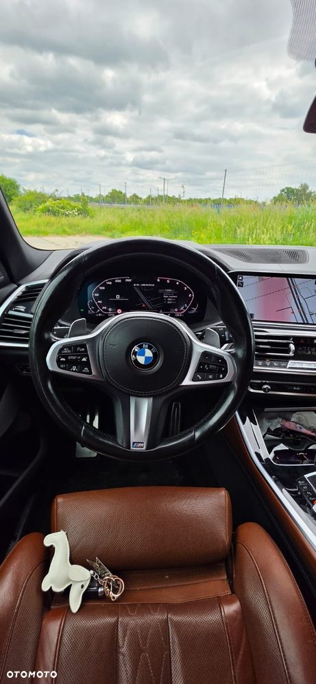 BMW X5 M M50d - 8