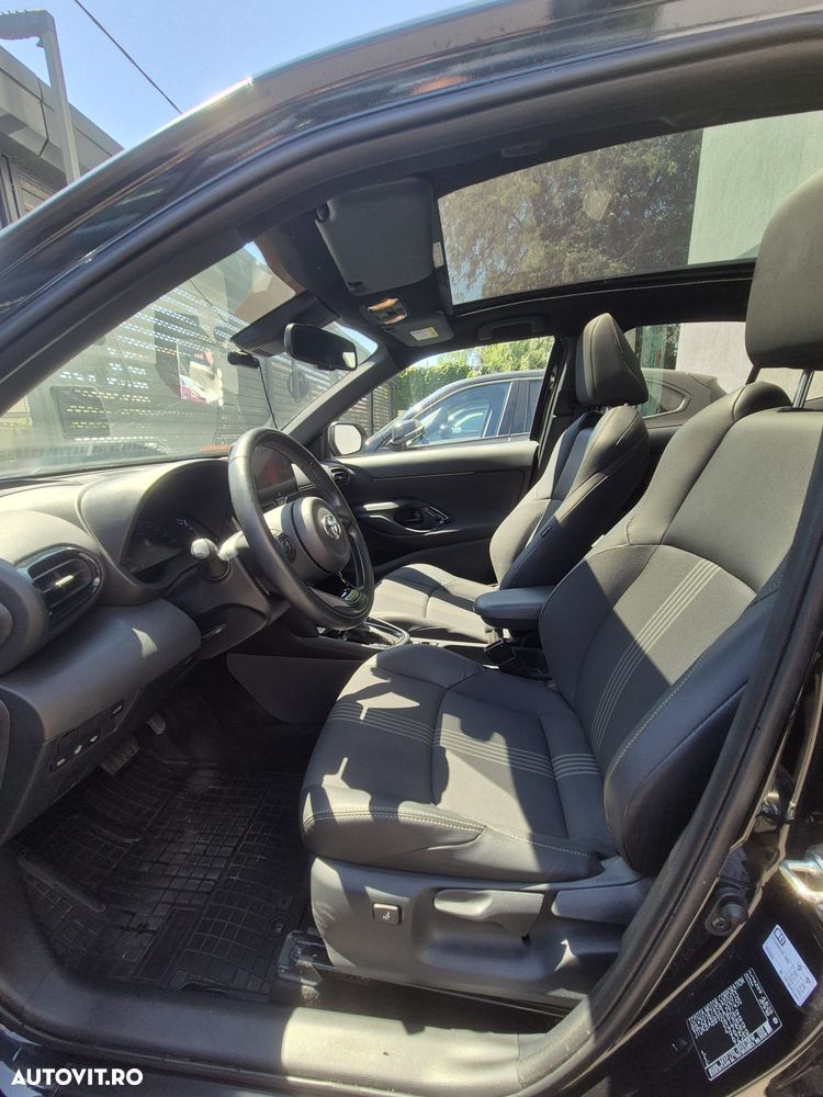 Toyota Yaris Cross - 5
