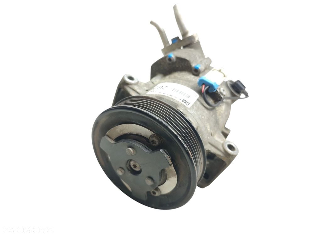 SPRĘŻARKA KLIMATYZACJI OPEL ASTRA J (2009-2012) 1.6 16V 115KM 13250604 - 2