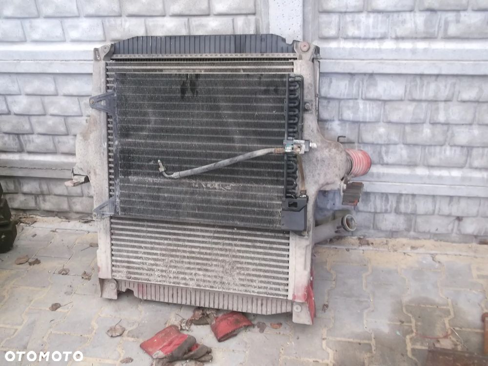 Chłodnica wody Iveco Eurotrakker intercooler - 1