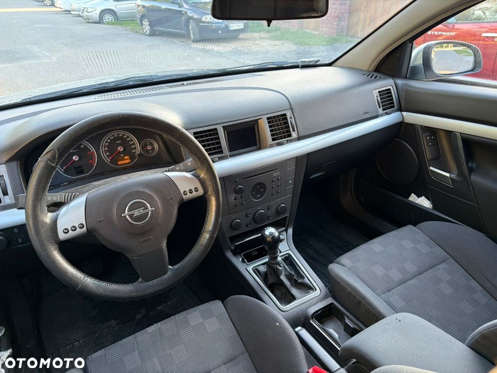 Opel Vectra - 8