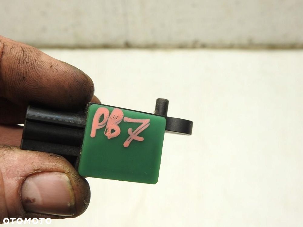 SENSOR UDERZENIOWY VW PASSAT B7 5N0959351B - 3