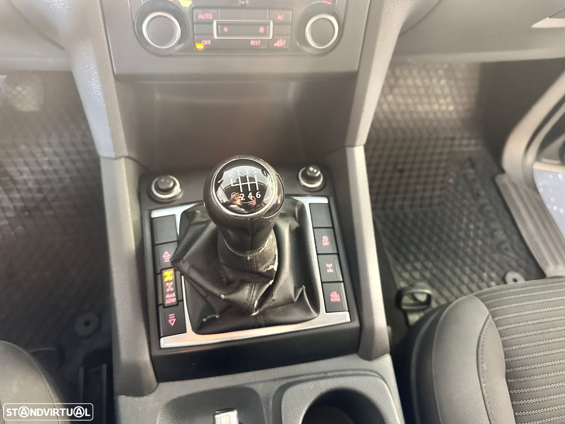 VW Amarok 2.0 TDi CD Trendline CM IP 4Motion - 22