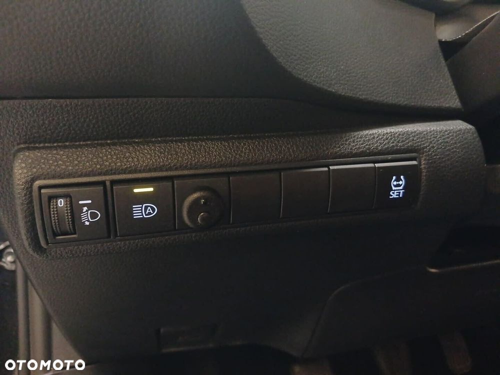 Toyota Corolla 1.5 Comfort - 24