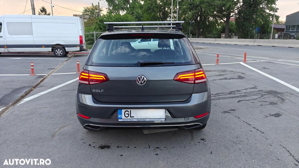 Volkswagen Golf 1.0 TSI Comfortline - 4