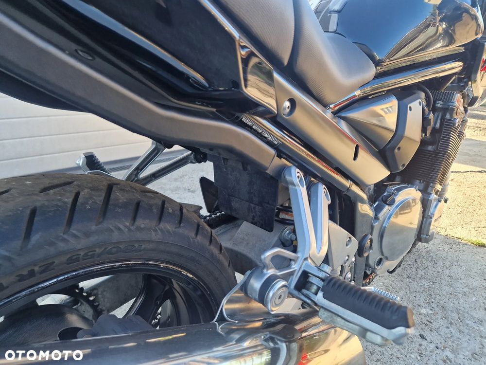 Suzuki Bandit - 19