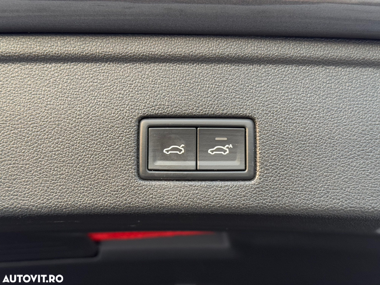 Volkswagen Touareg 3.0 V6 TDI 4Motion DPF Automatik R-Line - 31