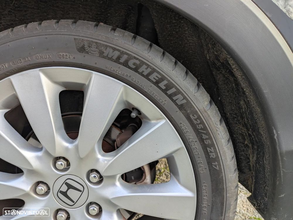 Honda Civic 1.4 i-VTEC 25 Anos - 16