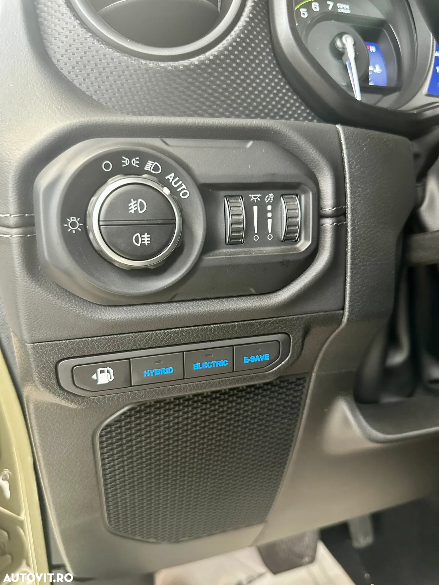 Jeep Wrangler Unlimited 2.0 AT8 4WD Rubicon - 12