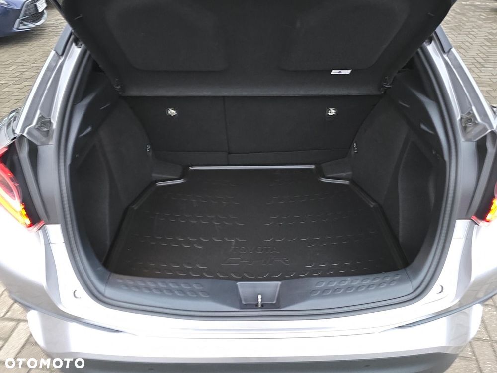 Toyota C-HR 1.8 Hybrid Dynamic - 12